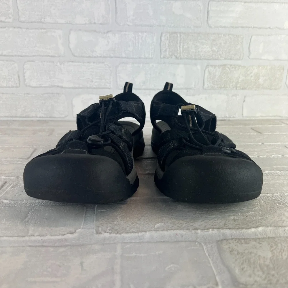 KEEN Closed Toe Water Sandal Mens‎ 10 Black Waterproof Hiking Trail Venice H2 43